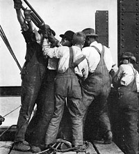 Making fast a derrick guy wire, Singer Building, 1907